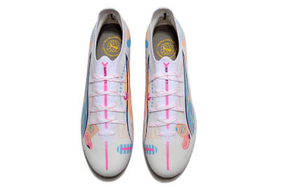 Puma Ultra 5 Ultimate MG Multi Ground Soccer Cleats - White/Blue/Pink