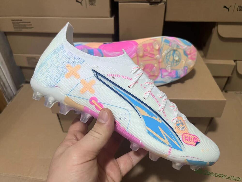 Puma Ultra 5 Ultimate MG Multi Ground Soccer Cleats - White/Blue/Pink