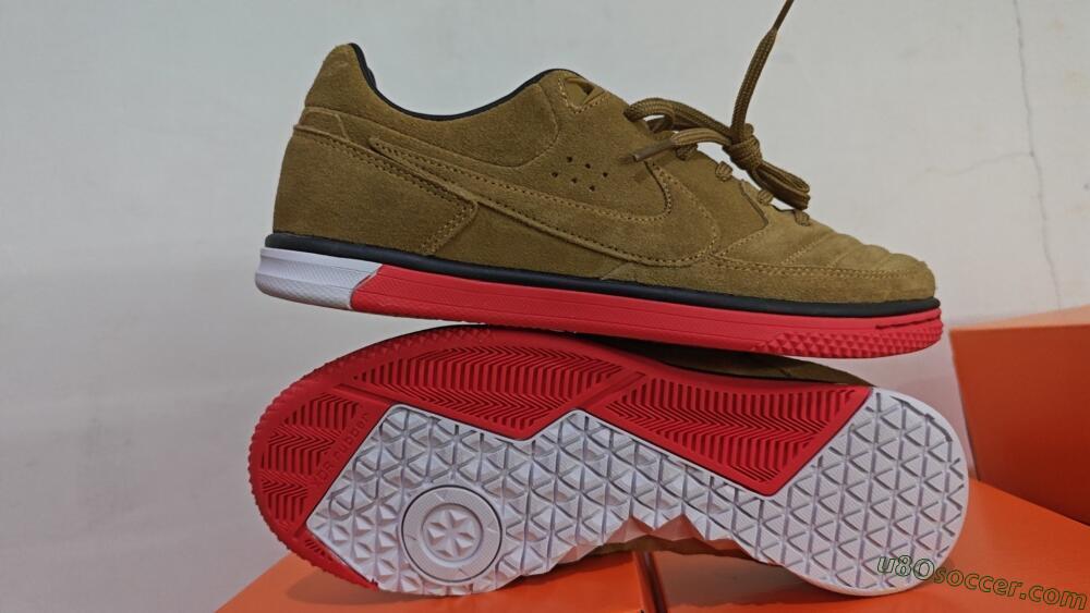 Nike Street Gato IC Indoor & Futsal Soccer Shoes - Brown/Red/White