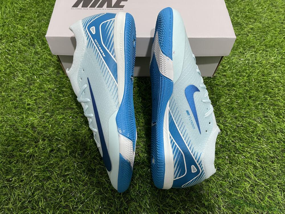 Nike Air Zoom Mercurial Vapor 16 Elite IC Indoor & Futsal Soccer Shoes - Jade/Blue/White