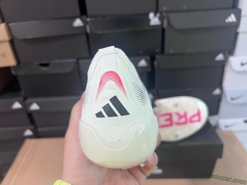 Adidas Predator Elite Laceless FG Firm Ground Soccer Cleats - Beige/Red/Black