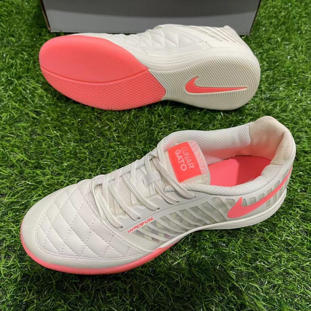 Nike Lunar Gato 2 IC Indoor & Futsal Soccer Shoes - Beige/Pink