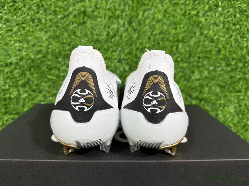 Adidas Predator 25 Elite Laceless FG Firm Ground Soccer Cleats - White/Black/Gold