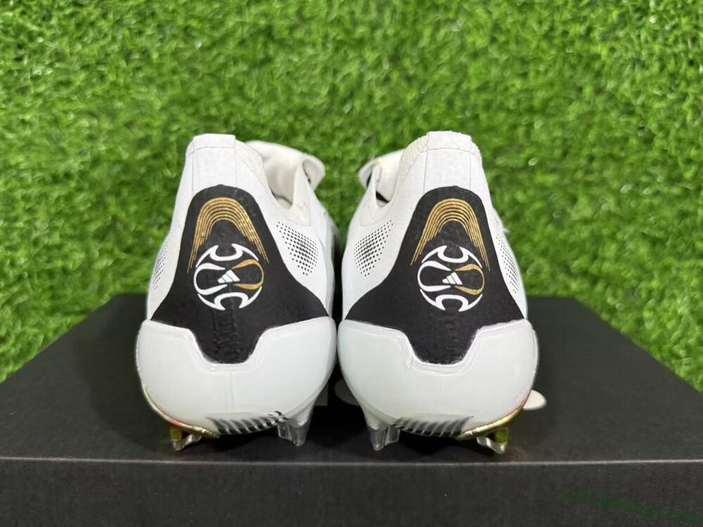 Adidas Predator 25 Elite Foldover Tongue FG Firm Ground Soccer Cleats - White/Black/Gold