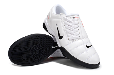 Nike Total 90 III IC Indoor & Futsal Soccer Shoes - Beige/Black/White