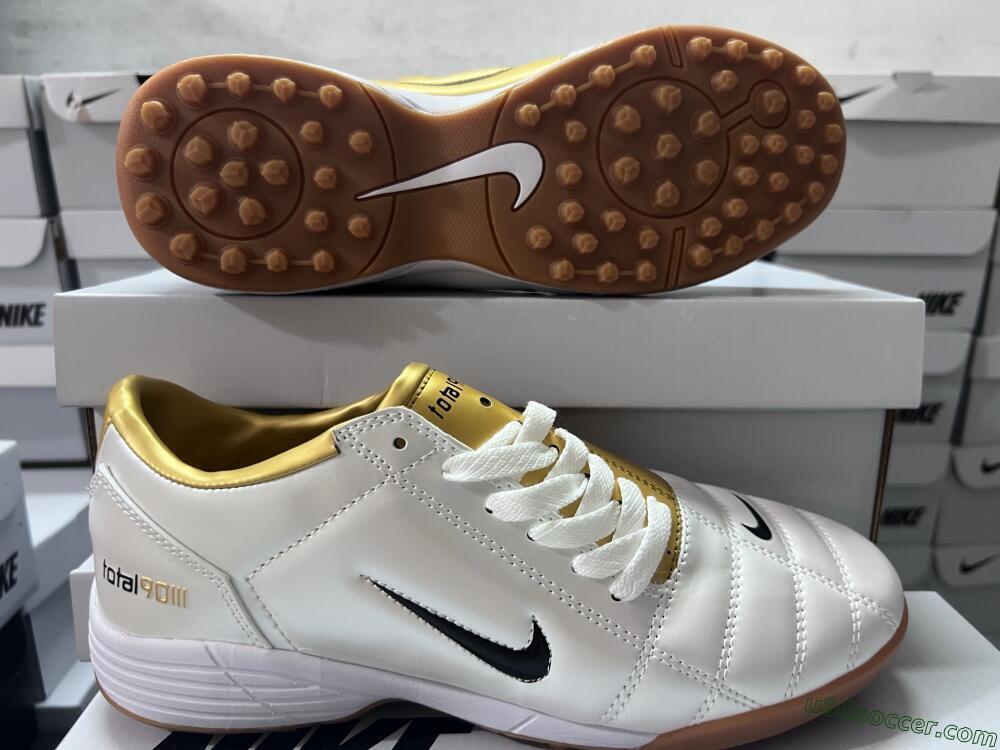 Nike Total 90 II TF Artificial Turf Soccer Shoes - Silver/Black/Gold