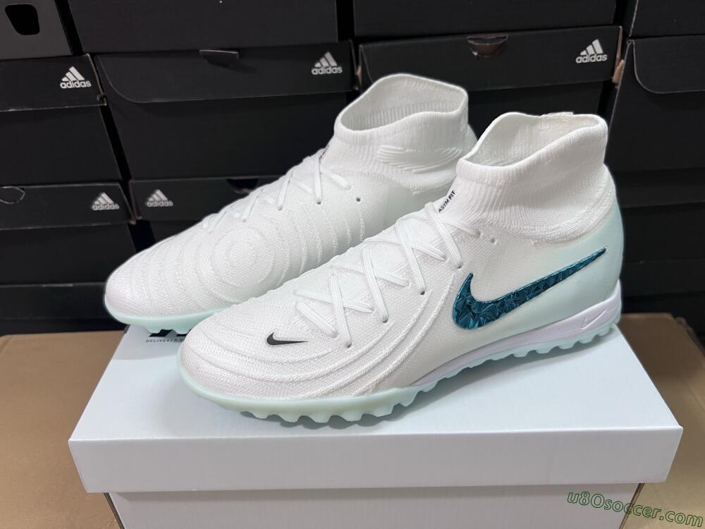 Nike Phantom Luna Elite TF Artificial Turf Soccer Shoes - Beige/Green