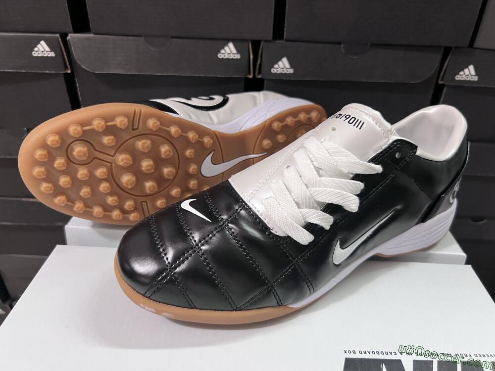 Nike Total 90 III TF Artificial Turf Soccer Shoes - Black/White