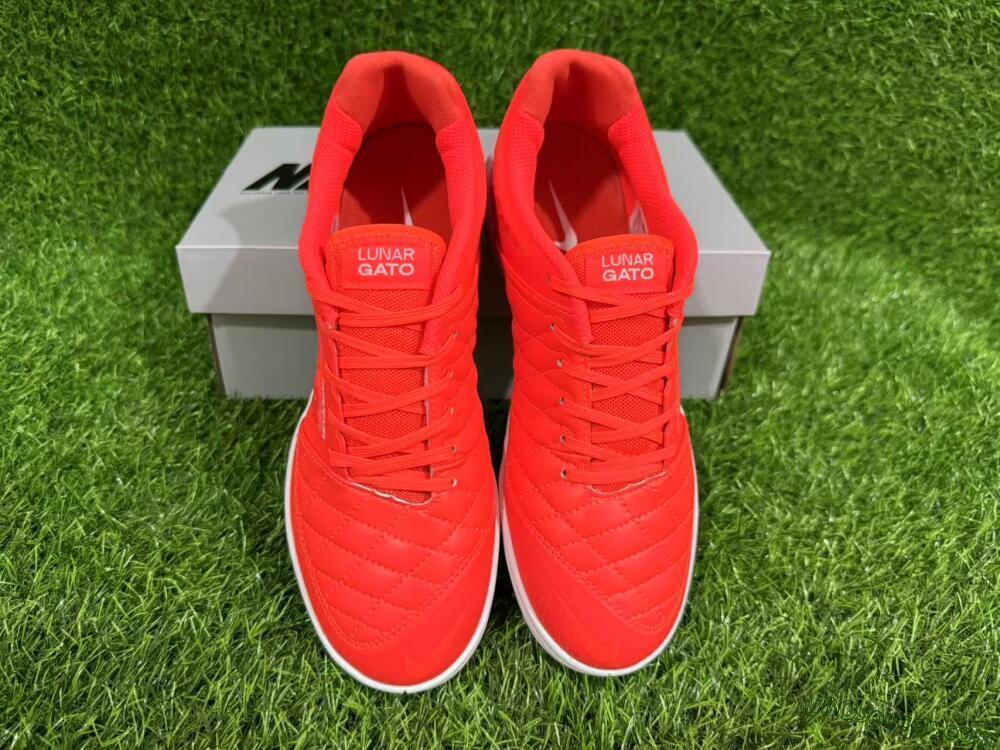 Nike Lunar Gato 2 IC Indoor & Futsal Soccer Shoes - Red/White