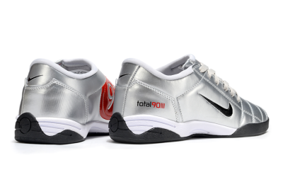 Nike Total 90 III IC Indoor & Futsal Soccer Shoes - Silver/Black