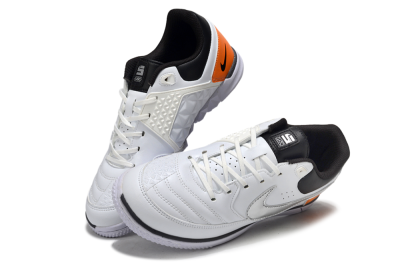 Nike Lunar Gato 2 IC Indoor & Futsal Soccer Shoes - White/Silver/Black