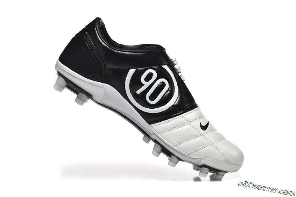 ナイキ トータル90 3 White and Black Nike Air Zoom Total 90 III FG Firm Ground Soccer Cleats