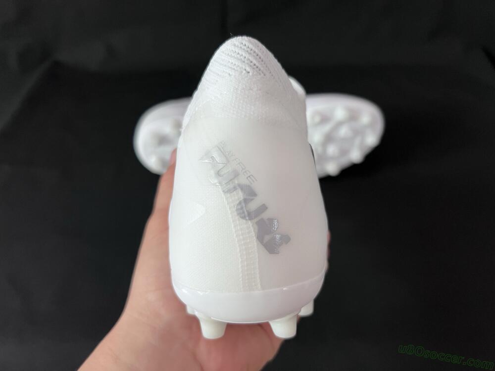 Puma Future 8 Ultimate AG Artificial Grass Soccer Cleats - Beige/Black/White