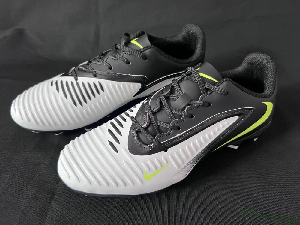 Nike Phantom 6 Elite Low FG Firm Ground Soccer Cleats - White/Black/Yellow