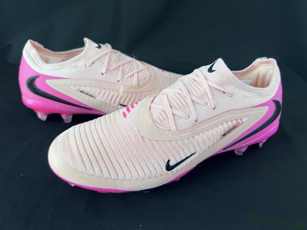 Nike Phantom 6 Low Elite FG Firm Ground Soccer Cleats - Pink/Black/Gold