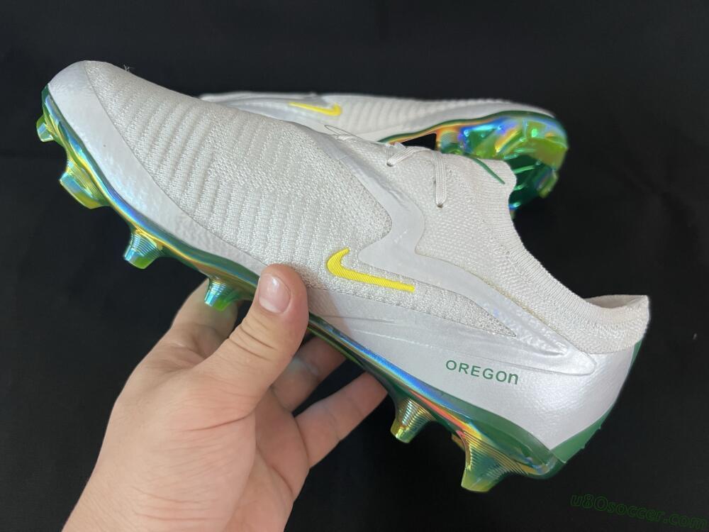 Nike Phantom 6 Low Elite FG Firm Ground Soccer Cleats - White/Silver/Gold