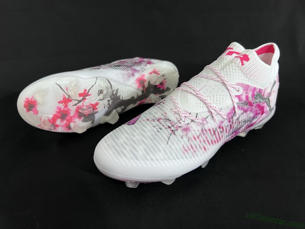 Puma Future 8 Ultimate FG Firm Ground Soccer Cleats - White/Pink/Silver