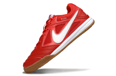 Supreme x Nike SB Gato IC Indoor & Futsal Soccer Shoes - Red/Bright Red/Tangerine