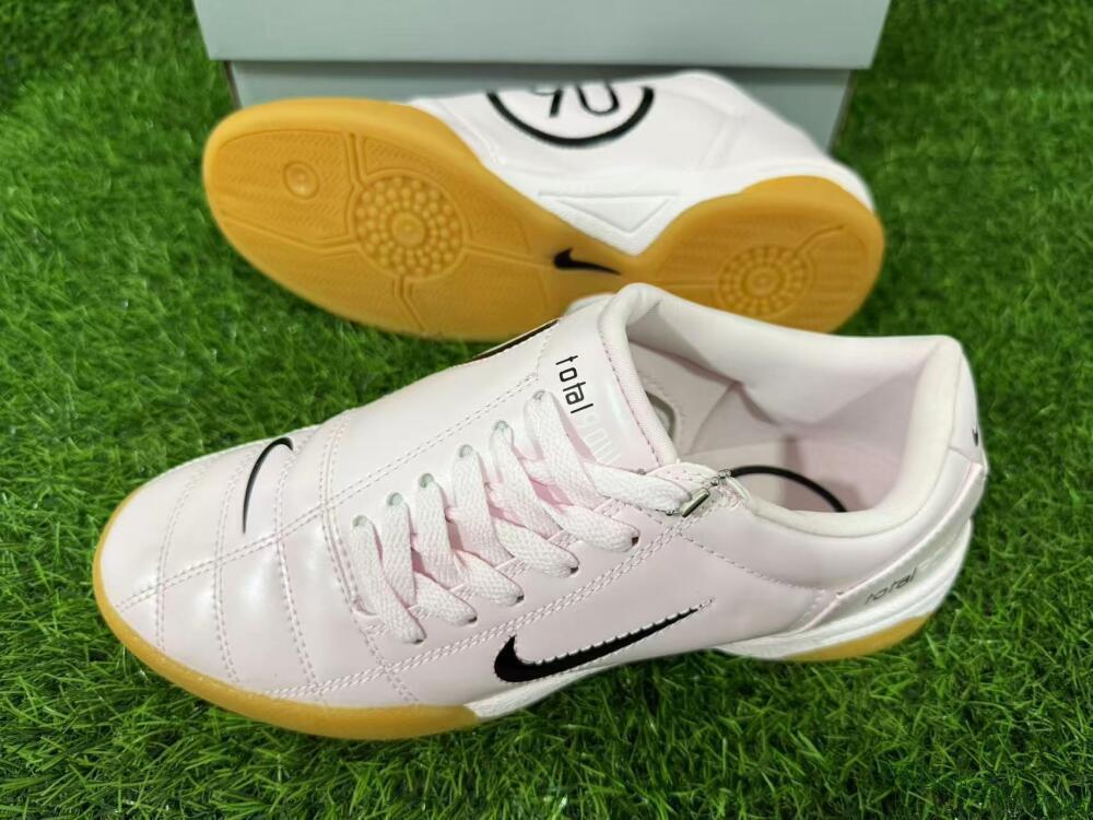 Nike Total 90 III IC Indoor & Futsal Soccer Shoes - Pink/Soft Rose/Caramel