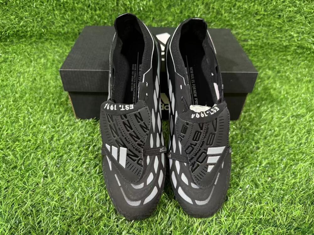 Adidas Predator 26 Elite Fold-Over Tongue FG Firm Ground Soccer Cleats - Black/Charcoal Gray/Steel Silver