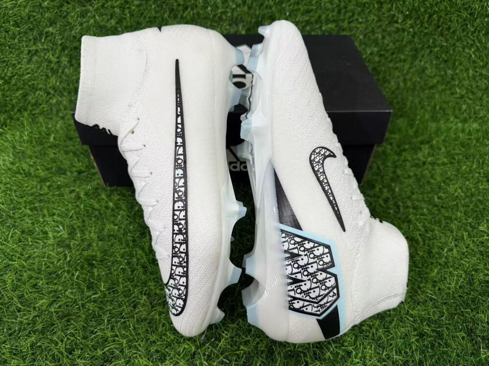 Nike Air Zoom Mercurial Superfly 10 Elite FG Firm Ground Soccer Cleats - White/Black/Light Blue
