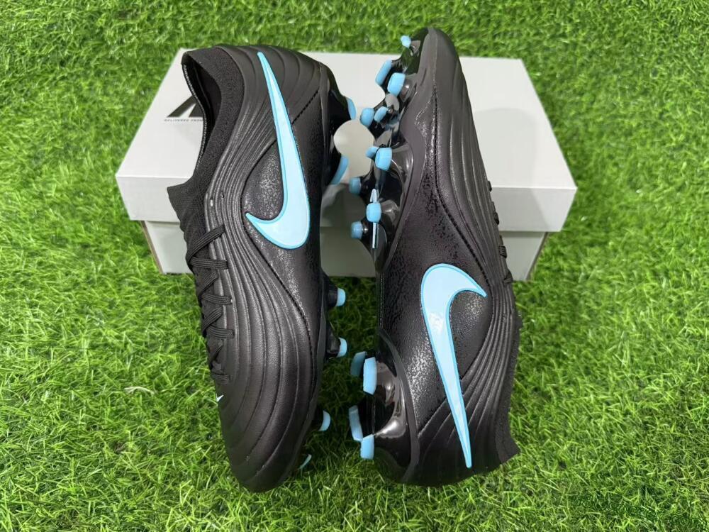 Nike Tiempo Legend 10 Elite FG Firm Ground Soccer Cleats - Black/Sky Blue/Sleek Black