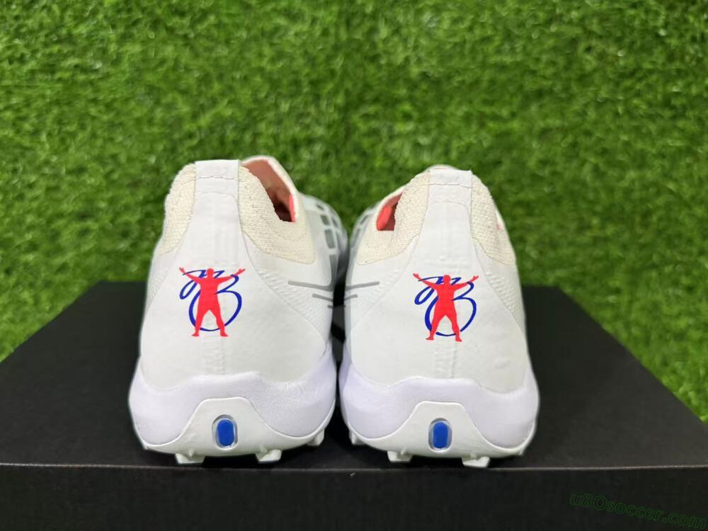Adidas Predator 26 Elite Laceless TF Artificial Turf Soccer Shoes - White/Electric Blue/Light Grey