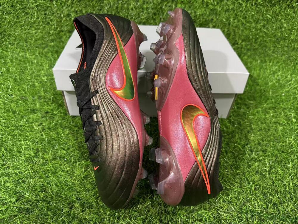 Nike Tiempo Legend 11 Elite FG Firm Ground Soccer Cleats - Black/Crimson Red/Metallic Gold