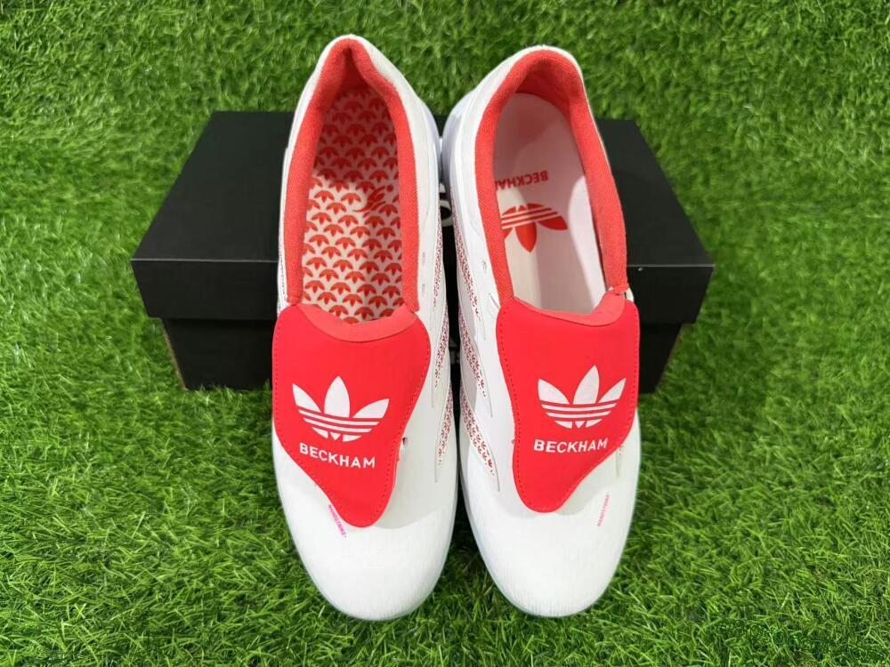Adidas Predator 26 Elite Fold-Over Tongue TF Artificial Turf Soccer Shoes - White/Cloud White/Solar Red