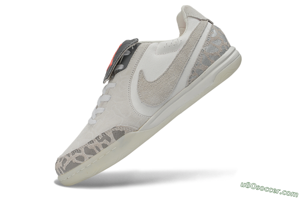 Nike Tiempo Street Gato SE IC Indoor & Futsal Soccer Shoes - White/Summit White/Photon Dust 5