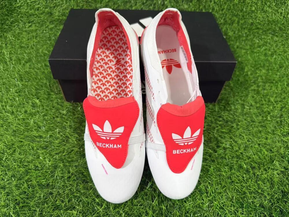 Adidas Predator 26 Elite Fold-Over Tongue FG Firm Ground Soccer Cleats - White/Cloud White/Solar Red