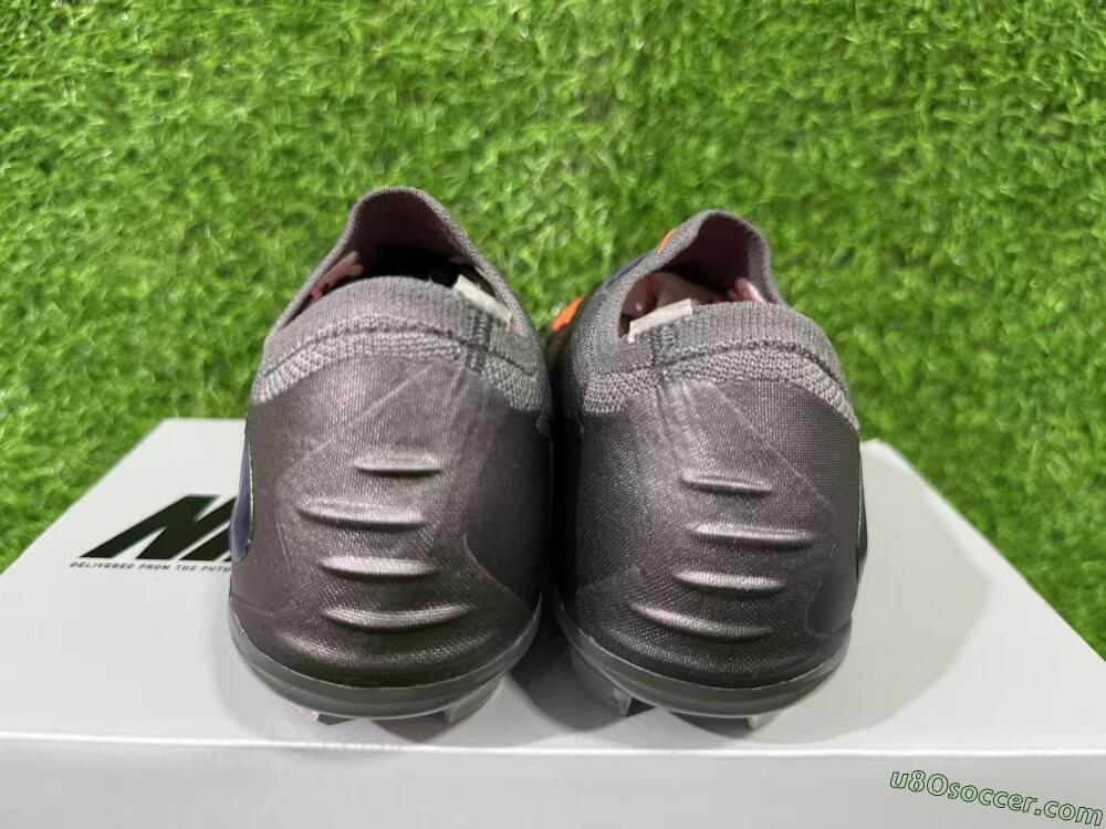 Nike Phantom 6 Elite Low FG Firm Ground Soccer Cleats - Black/Anthracite/Iridescent