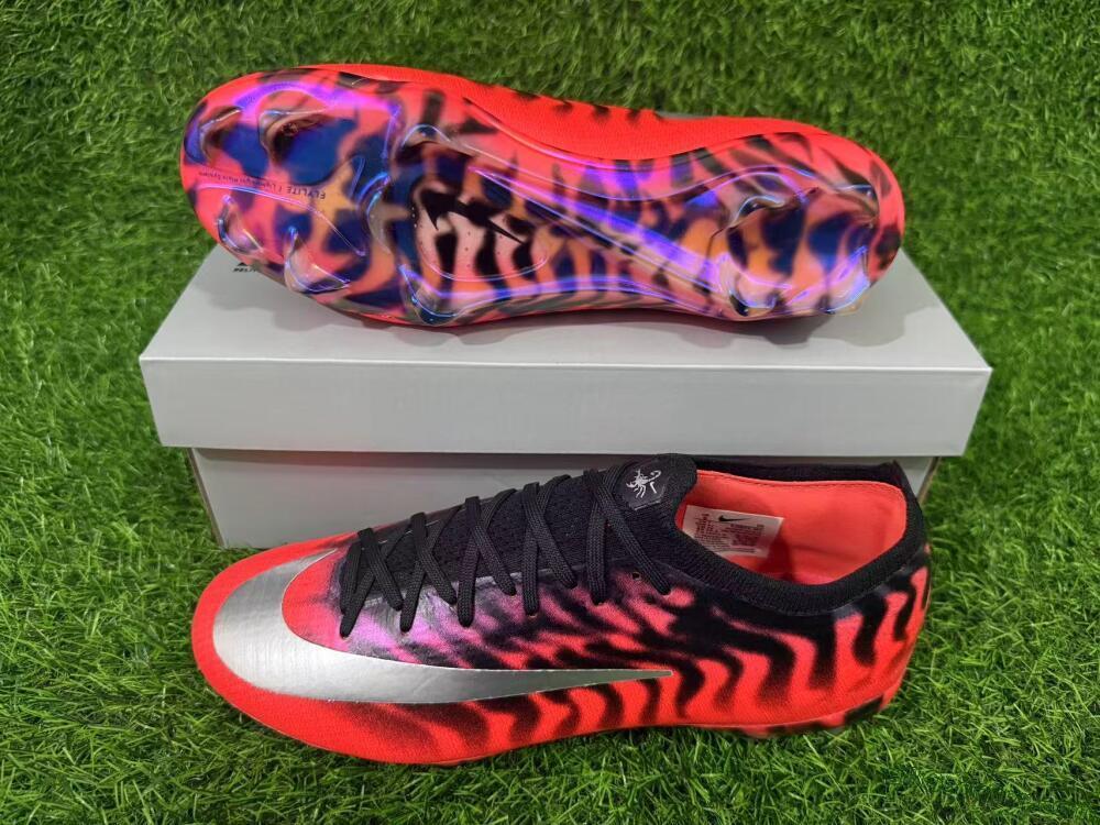 Nike Air Zoom Mercurial Vapor 17 Elite FG Firm Ground Soccer Cleats - Red/Bright Crimson/Metallic Silver