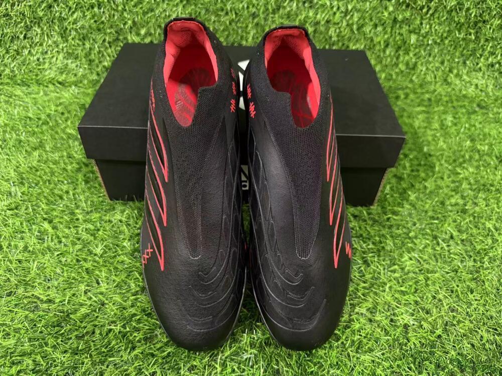 Adidas Predator 26 Elite Laceless TF Artificial Turf Soccer Shoes - Black/Core Black/Solar Red