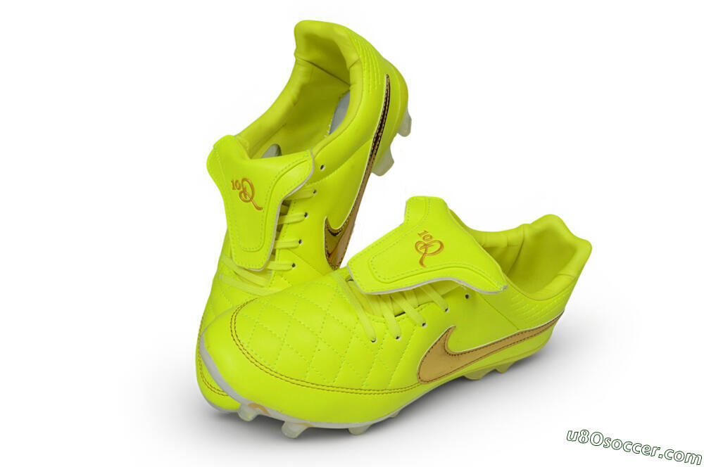 Nike Tiempo Legend SE FG Firm Ground Soccer Cleats - Yellow/Volt/Metallic Gold 3