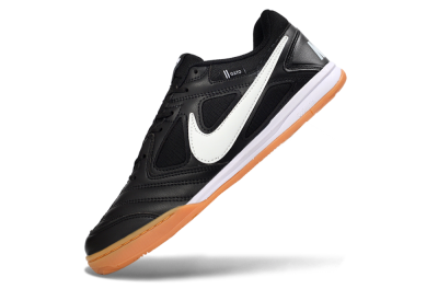 Supreme x Nike SB Gato IC Indoor & Futsal Soccer Shoes - Black/Black/Gum