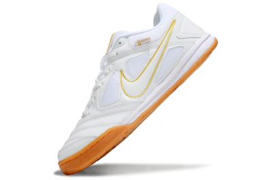 Supreme x Nike SB Gato IC Indoor & Futsal Soccer Shoes - White/Summit White/Metallic Gold