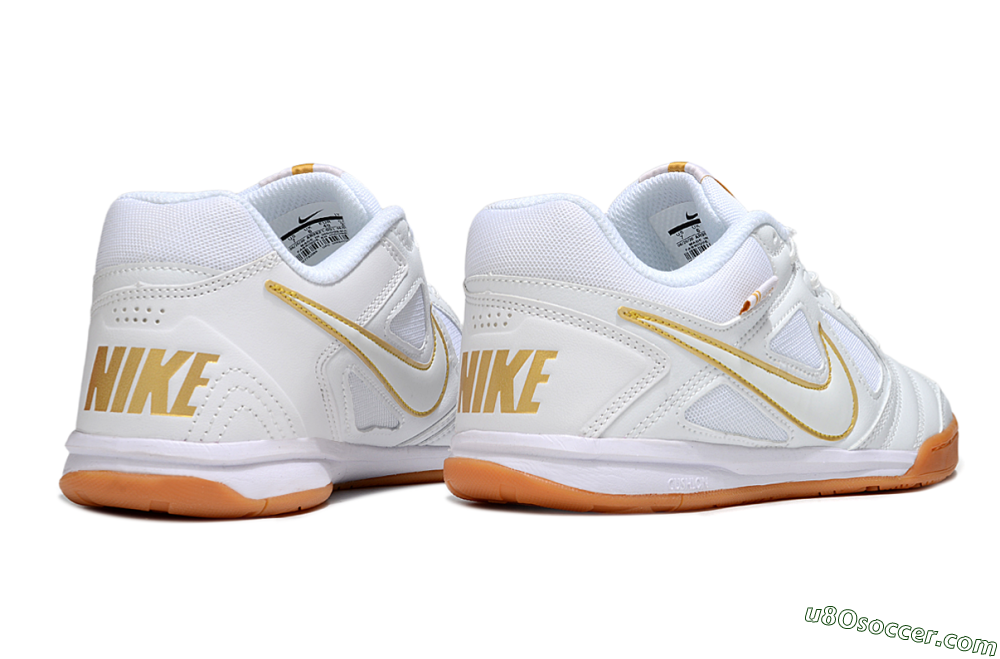 Supreme x Nike SB Gato IC Indoor & Futsal Soccer Shoes - White/Summit White/Metallic Gold 6