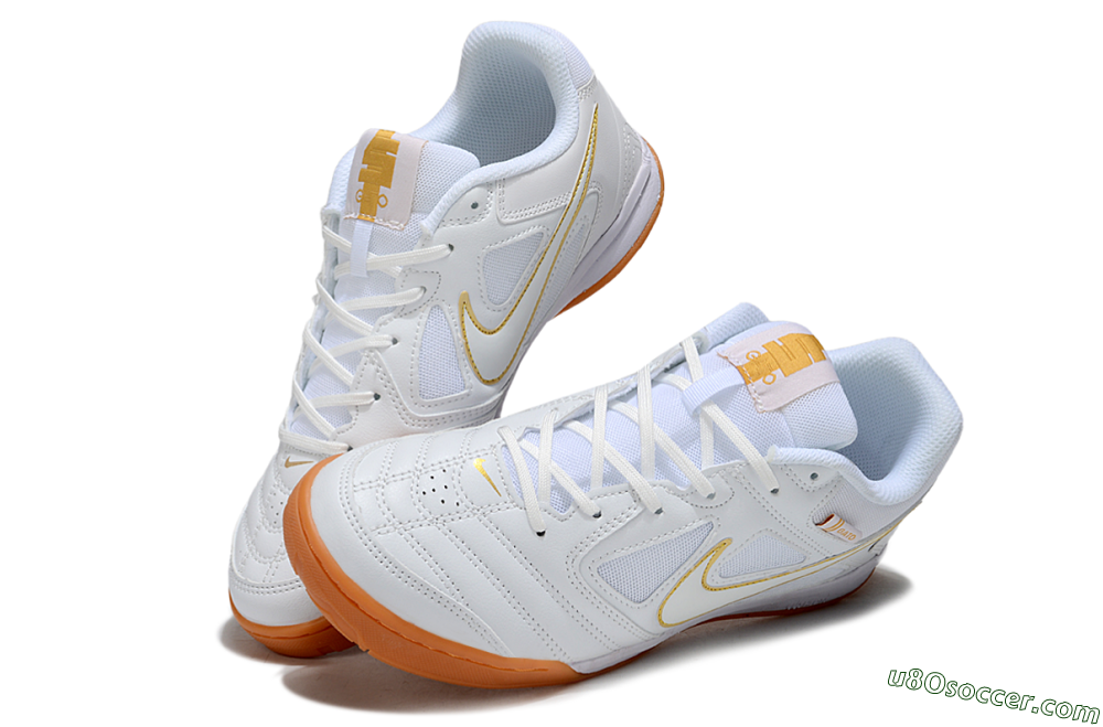 Supreme x Nike SB Gato IC Indoor & Futsal Soccer Shoes - White/Summit White/Metallic Gold 3