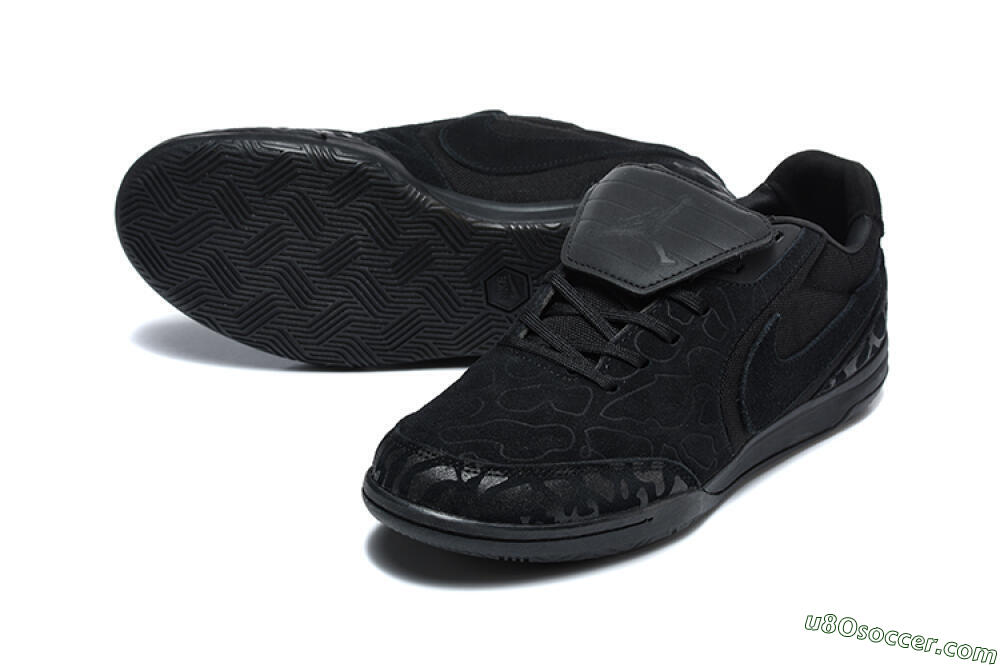 Nike Tiempo Legend SE IC Indoor & Futsal Soccer Shoes - Black/Triple Black/Matte Black 3