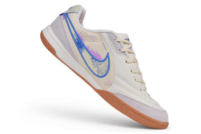 Nike Tiempo Legend SE IC Indoor & Futsal Soccer Shoes - Beige/Summit White/Royal Blue