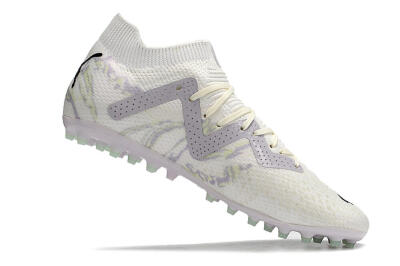 Puma Future Ultimate AG Artificial Grass Soccer Cleats - White/Grey