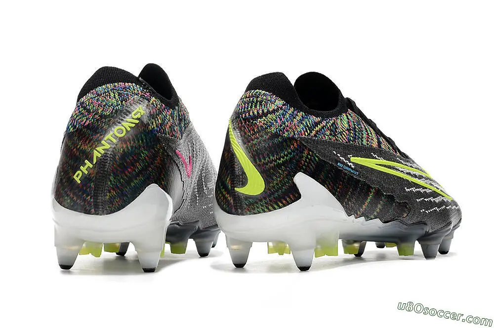 SG Soft Ground Soccer Cleats - Nike Phantom GX Elite | Black