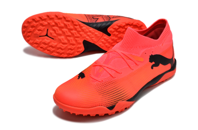 Puma Future 7 Ultimate TF Artificial Turf Soccer Shoes - Red/Black