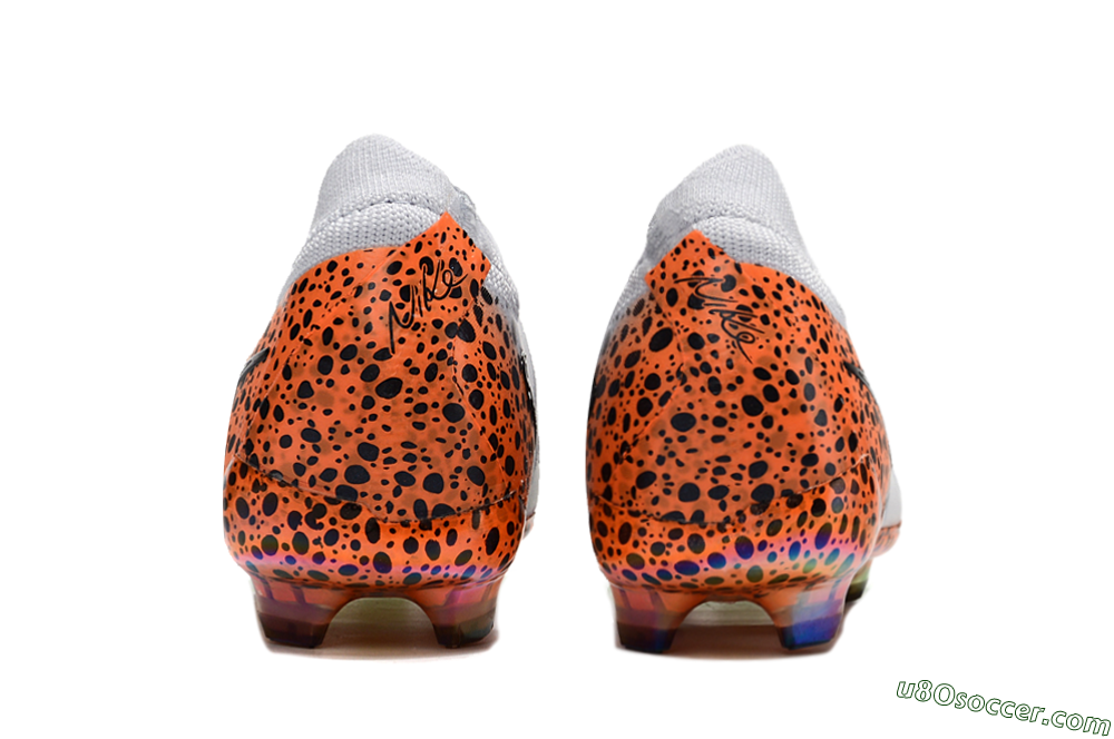 Nike Phantom Luna Elite FG Firm Ground Soccer Cleats - Grey/Orange/Black 6