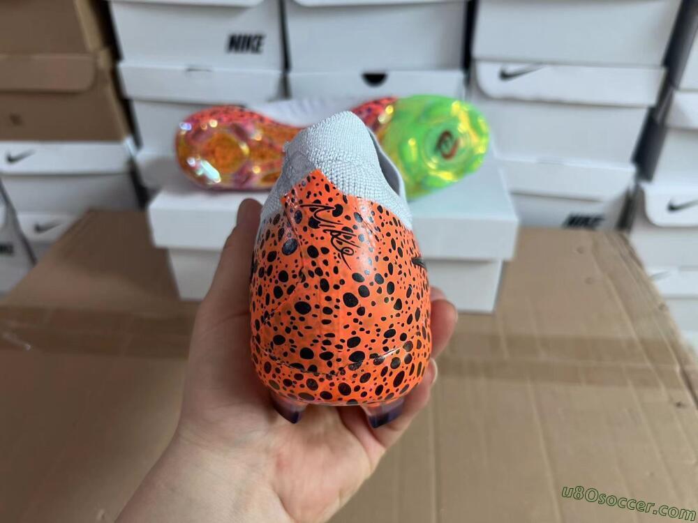Nike Phantom Luna Elite FG Firm Ground Soccer Cleats - Grey/Orange/Black