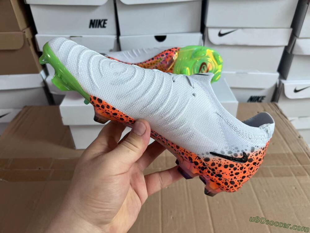 Nike Phantom Luna Elite FG Firm Ground Soccer Cleats - Grey/Orange/Black
