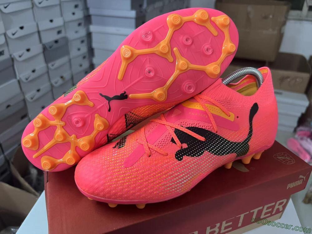 Puma Future Ultimate MG Multi Ground Soccer Cleats - Red/Black/Orange