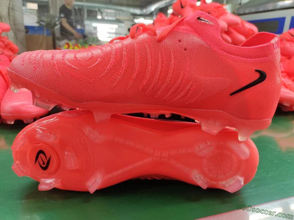 Nike Phantom Luna 2 Elite LV8 FG Firm Ground Soccer Cleats - Red/Black/Pink