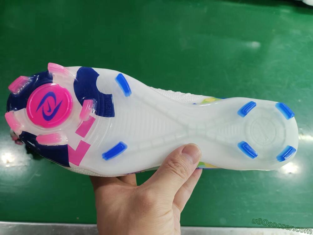 Nike Phantom Luna Elite NU FG Firm Ground Soccer Cleats - Beige/Blue/Yellow/Pink